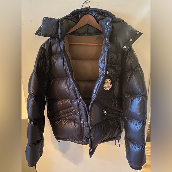 Moncler down jacket (Men’s) - Picture 3 of 7